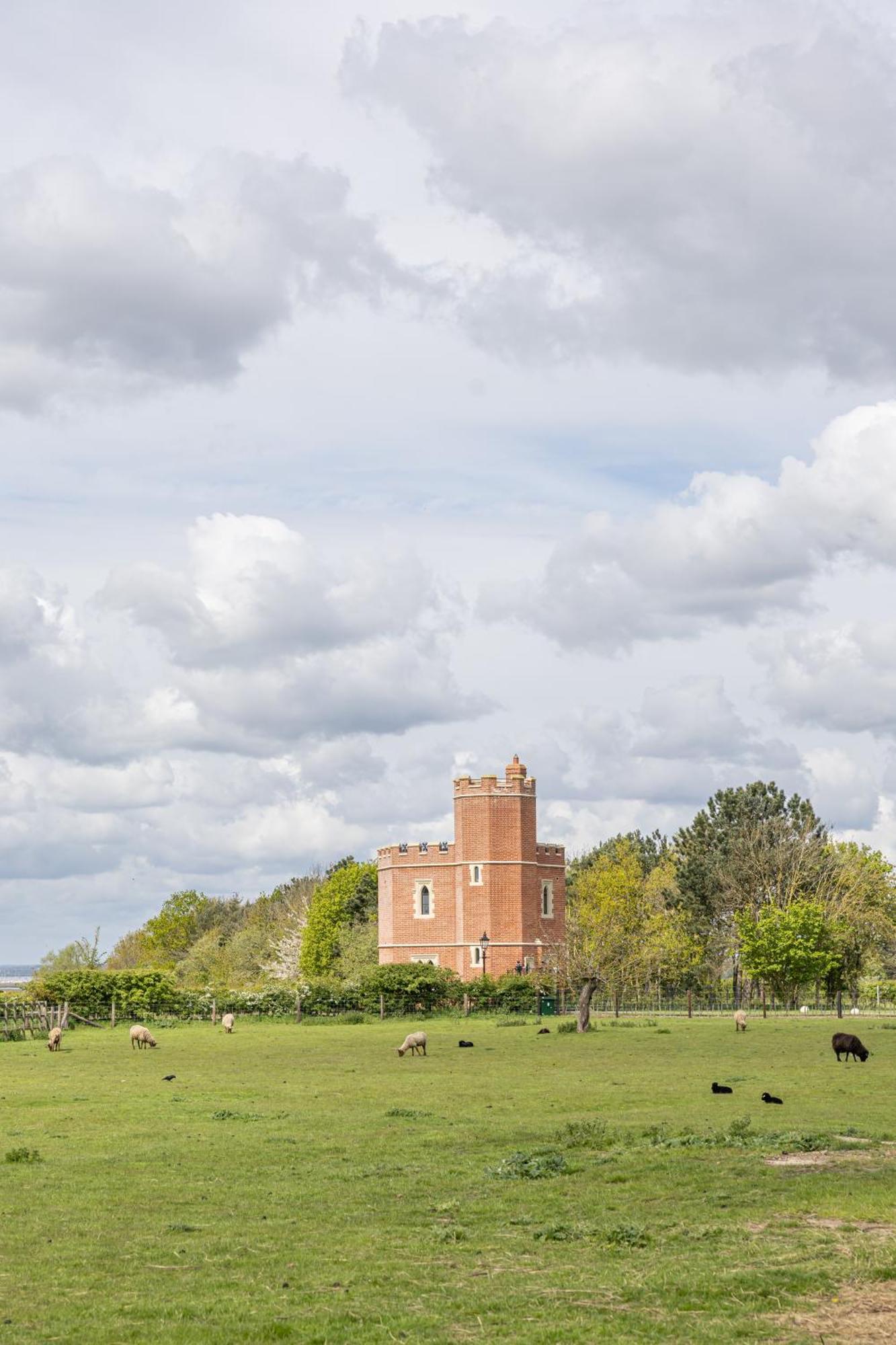 South Lodge, St Osyth Priory Saint Osyth Luaran gambar